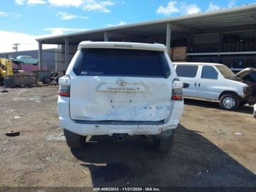 Toyota 2020 Toyota 4-Runner 2020r., SR5, od ubezpieczalni 4.0 Diesel 270KM, zdjęcie 5