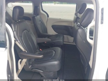 Chrysler Pacifica II 2019 Chrysler Pacifica Touring L 2019 3.6l 3.6 Benzyna 287KM, zdjęcie 12