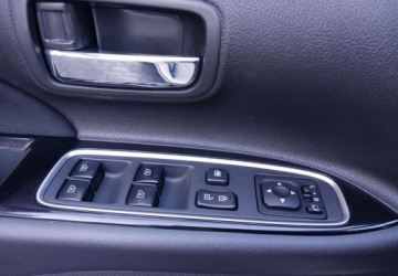 Mitsubishi Outlander III SUV PHEV Facelifting 2020 2.4 PHEV 224KM 2020 Mitsubishi Outlander Mitsubishi Outlander 2.4 4WD Diamant 2.4 224KM, zdjęcie 15