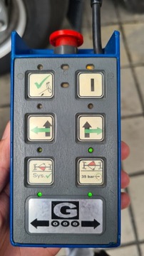 РАДИОУПРАВЛЕНИЕ ОСИ ДЛЯ НЕГАБАРИТНОГО ПРИЦЕПА