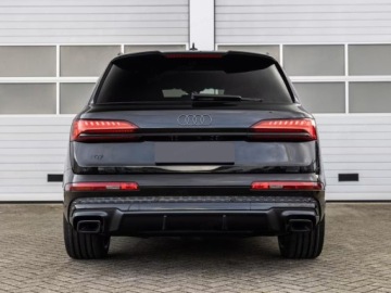 Audi Q7 II 2026 AUDI Q7 55 TFSI e quattro S Line Suv 3.0 (394KM) 2026, zdjęcie 1