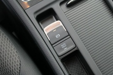 Volkswagen Golf VII Variant Facelifting 1.6 TDI-CR DPF BMT 115KM 2019 Volkswagen Golf Comfortline App Connect Gwarancja, zdjęcie 29