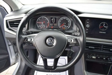 Volkswagen Polo VI Hatchback 5d 1.6 TDI 95KM 2018 Volkswagen Polo bezpieczny zakup, ROK gwarancji 1.6 Diesel 95KM, zdjęcie 22