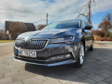Skoda Superb III 2020 Skoda Superb iV 218KM Plug-in , Virtual Cocpit, TEMP.ADAPT, LED MATRIX, zdjęcie 6