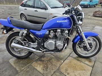 Двигатель Кавасаки Зефир ZR 750