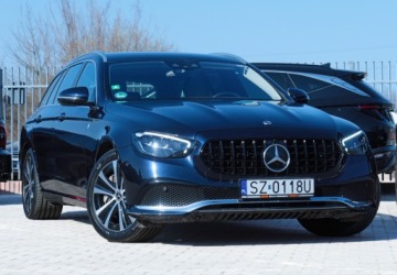 Mercedes Klasa E W214 2023 Mercedes E300de 306ps HUD ACC Keyles Blis Perła Drive Pilot Webasto Kamera, zdjęcie 1