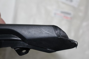 Боковой обтекатель задней правой начинки, Yamaha B4C2171X0