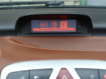 Peugeot 307 II Cabrio 2.0 16V 140KM 2006 Peugeot 307 2.0 16V, Klima, Klimatronic, Tempomat, zdjęcie 15