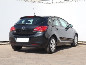 Opel Astra J Hatchback 5d 1.4 87KM 2012 Opel Astra 1.4 16V, Klima, Tempomat ,Bezkolizyjny, zdjęcie 4