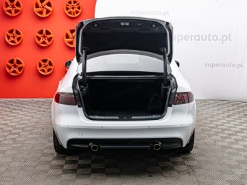 Jaguar XF II Sedan 2.0 i4D 240KM 2019 JAGUAR XF 2.0 AWD R-Sport aut Sedan 241KM 2019, zdjęcie 34