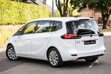 Opel Zafira C Tourer Facelifting 1.6 CDTI 134KM 2018 Opel Zafira 1.6CDTI 135KM Lift Ledy Navi Camera 7os Po Serwisie 1.6 134KM, zdjęcie 8