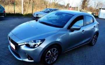 Mazda 2 III Hatchback 5d 1.5 SKY-G 90KM 2015 Mazda 2 Automat, Podgrzewane fotele, Czujniki parkowania tyl 1.5 Benzyna, zdjęcie 14