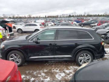 Audi Q7 II 2021 Audi Q7 2021 AUDI Q7 PREMIUM PLUS 55 TFSI QUATTRO TIPTRONIC 3.0 Benzyna, zdjęcie 9