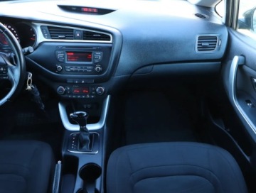 Kia Ceed II Hatchback 5d Facelifting 1.6 GDI 135KM 2016 Kia Ceed 1.6 GDI, Salon Polska, Automat, Klima, zdjęcie 7