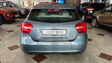 Mercedes Klasa A W176 Hatchback 5d 1.6 180 BlueEFFICIENCY 122KM 2014 Mercedes-Benz Klasa A Niepowtarzalny wyglad oraz stan Automat Ledy MOZLIWA, zdjęcie 3