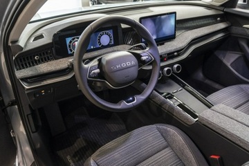 Skoda Superb III Liftback Facelifting 1.5 TSI 150KM 2025 Škoda Superb Skoda Superb Edition 130 1.5 TSI 150, zdjęcie 8