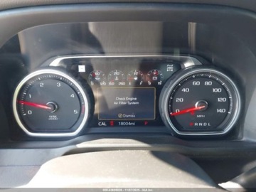 Chevrolet Silverado II 2022 Chevrolet Silverado 2022r., 4x4, 2500HD, Crew Cab, High Country 6.6 Diesel, zdjęcie 10