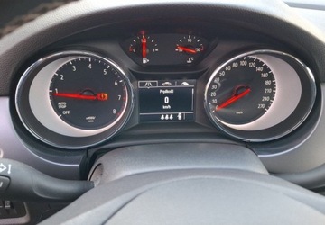 Opel Astra J GTC 1.6 Turbo ECOTEC 200KM 2018 Opel Astra V 1.6 T GPF Enjoy SS 200KM 1.6 Benzyna 200KM, zdjęcie 9