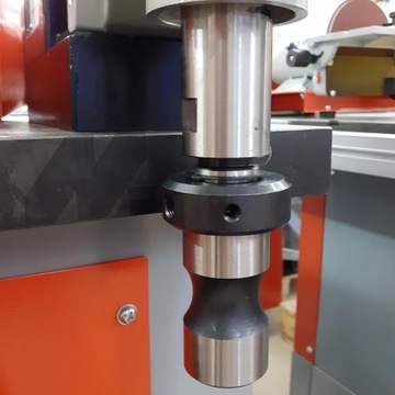 МАГНИТНО-БУРИЛЬНАЯ МАШИНА HOLZMANN MBM600LR