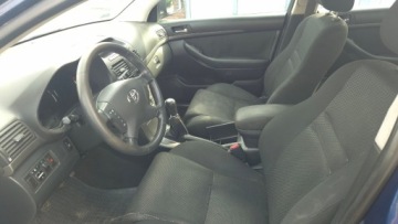 Toyota Avensis II Sedan 2.0 VVT-i 147KM 2006 Toyota Avensis Ozarow Mazowiecki 2.0 benzyna 2006 rok ALUFELGI, zdjęcie 5