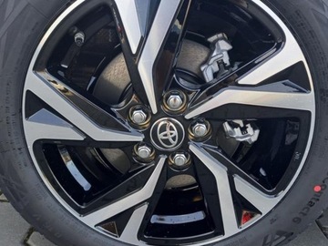 Toyota Yaris IV Hatchback 1.5 Hybrid Dynamic Force 116KM 2024 Od ręki - Style 1.5 Hybrid 116KM | Podgrzewane fotele!, zdjęcie 16