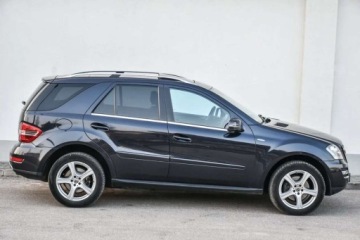 Mercedes Klasa M W164 Off-roader Facelifting 3.0 V6 (300 CDI BlueEFFICIENCY) 204KM 2011 Mercedes-Benz ML MERCEDES ML 300 CDI 4-MATIC GRAND-EDITION Xenon Skory Gwa, zdjęcie 15
