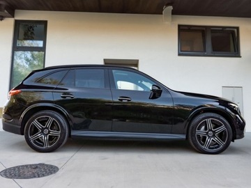 Mercedes GLC C254/X254 Coupe 2.0 300 258KM 2025 MERCEDES-BENZ GLC 300 4-Matic AMG Line 2.0 (258KM) 2025, zdjęcie 1