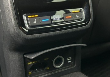 Volkswagen Arteon Fastback Facelifting 2.0 TSI 190KM 2021 Volkswagen Arteon Shooting Brake R-Line Pakiety, Podgrzewane 4 fotele, AC, zdjęcie 34