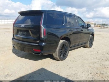 Cadillac Escalade III 2022 Cadillac Escalade 2022 Cadillac Escalade 4WD 4dr Sport 6.2 Benzyna 420KM, zdjęcie 4