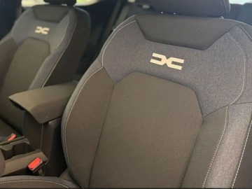 Dacia Duster III 2026 Od ręki - Expression 1.2 TCe Hybrid-G 4x4 LPG 150KM / Pakiet Zimowy, zdjęcie 5