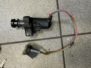 BMW F 650 CS Замок зажигания, крышка заливной горловины, ключ