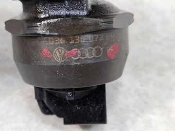 НАСОС ВПРЫСКА ТОПЛИВА 038130073BQ VW GOLF V 03-09 2.0 TDI