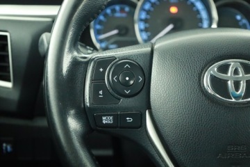Toyota Corolla XI Sedan 1.4 D-4D 90KM 2015 Toyota Corolla 1.4 D-4D, Salon Polska, Klima, zdjęcie 13
