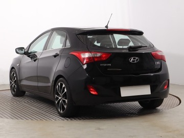 Hyundai i30 II Hatchback 5d 1.4 MPI 100KM 2015 Hyundai i30 1.4 CVVT, Klima, Tempomat, Parktronic, zdjęcie 3