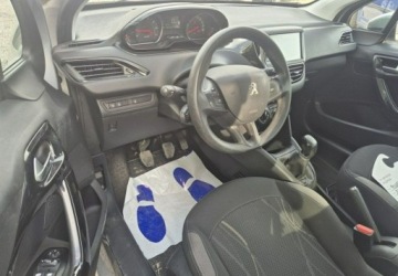 Peugeot 208 I Hatchback 3d 1.0 VTI 68KM 2014 Peugeot 208 Tylko 91.000km Bogata wersja Benzyna 68KM, zdjęcie 9