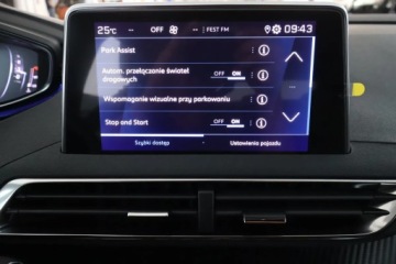 Peugeot 3008 II Crossover Facelifting  1.2 PureTech 130KM 2023 Peugeot 3008 1.2 PureTech, Salon Polska, zdjęcie 18