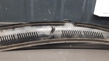 2108310958 Стекло левое MERCEDES W210