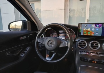 Mercedes Klasa C W205 Limuzyna 180 156KM 2018 Mercedes-Benz Klasa C C 180 9G-TRONIC Salon PL Vat Marza Apple Car Pla, zdjęcie 4