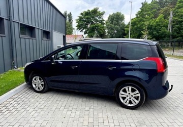 Peugeot 5008 I Minivan 1.6 THP 156KM 2010 Peugeot 5008 Head Up TV PanoramaSkory 7-osobowy Zamiana 1.6 Benzyna, zdjęcie 8