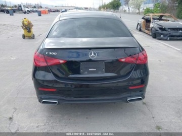 Mercedes Klasa C W206 2021 Mercedes-Benz Klasa C 2022r., C 300, od ubezpieczalni 2.0 Benzyna 255KM, zdjęcie 5