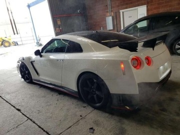 Nissan GT-R Nismo 3.8 600KM 2016 Nissan GT-R Nissan GT-R, od ubezpieczalni, zdjęcie 3