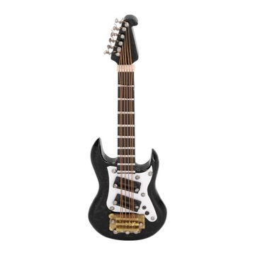 Миниатюрный магнит на холодильник с гитарой.