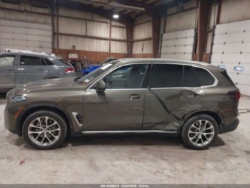 BMW X5 G05 2025 BMW X5 xDrive40i 2025 3.0 Benzyna 375KM, zdjęcie 2