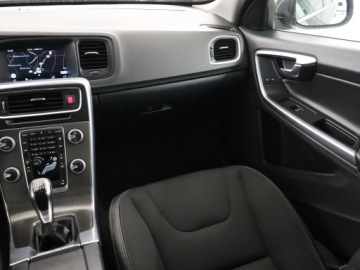 Volvo V60 I Kombi Facelifting 2.0 D2 DRIVE-E 120KM 2015 Volvo V60 D2 2.0, Serwis ASO, Skóra, Navi, Xenon, zdjęcie 7