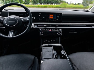 Hyundai Tucson IV SUV HEV Facelifting 1.6 T-GDI HEV 215KM 2025 HYUNDAI Tucson Platinum 2WD aut 1.6 T-GDi HEV Suv 215KM 2025, zdjęcie 4