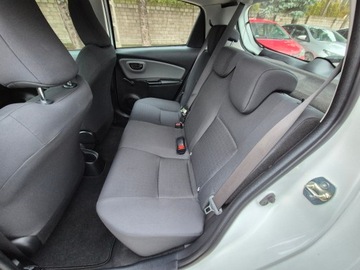Toyota Yaris III Hatchback 5d Facelifting 2017 1.0 VVT-i 72KM 2020 Toyota Yaris III (2011-2019) 1.0 Active Instalacj, zdjęcie 8