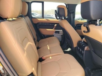 Land Rover Defender IV (L663) 2024 Land Rover Defender 130s, 2024r., 4x4, 3.0L 3.0 Benzyna 395KM, zdjęcie 9