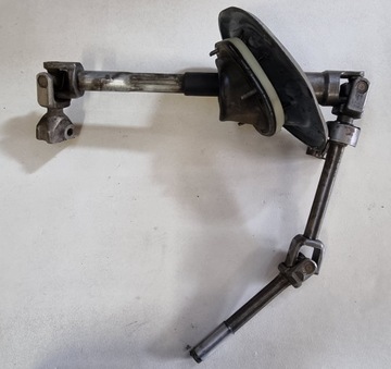 KŘIŽÁK SLOUPCE ŘÍDÍCÍ VW TOUAREG 7L