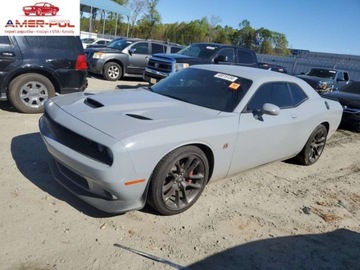 Dodge Challenger III 2022 Dodge Challenger RT Scat Pack 2022 6.4l 6.4 Benzyna 485KM