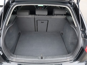 Audi A3 8P Hatchback 3d 2.0 TDI CR 140KM 2011 Audi A3 2.0 TDI, 4X4, Xenon, Bi-Xenon, Klima, zdjęcie 13